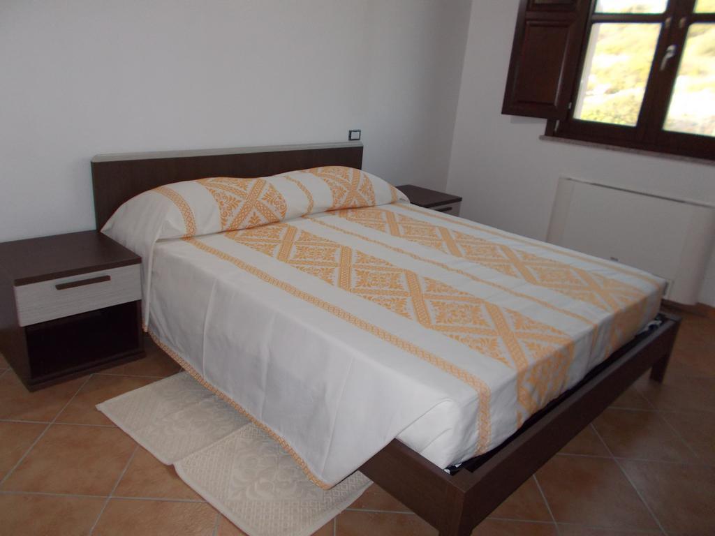 Agriturismo La Fillirea Sant' Antonio di Santadi Extérieur photo